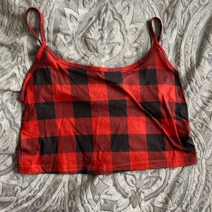 Women’s cropped sleep tank top